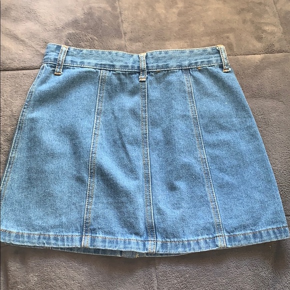 Skirt - Picture 2 of 3